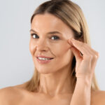 Wpływ zdrowia hormonalnego na efekty operacji plastycznej – znaczenie równowagi hormonalnej dla regeneracji i wyników zabiegów. Chirurgia plastyczna Wrocław.